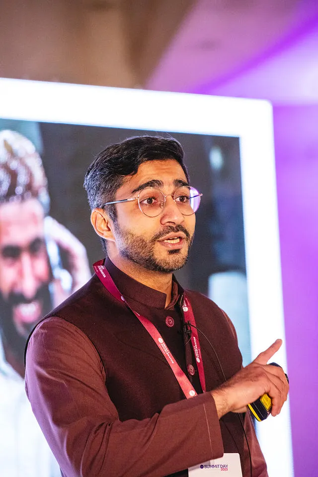 Harmon-at-summit-day